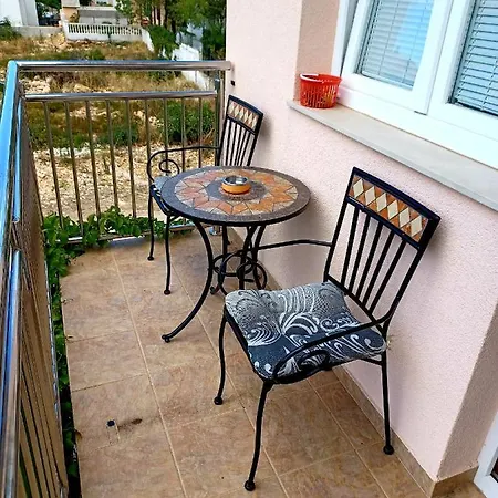 Apartment Prskalo - *